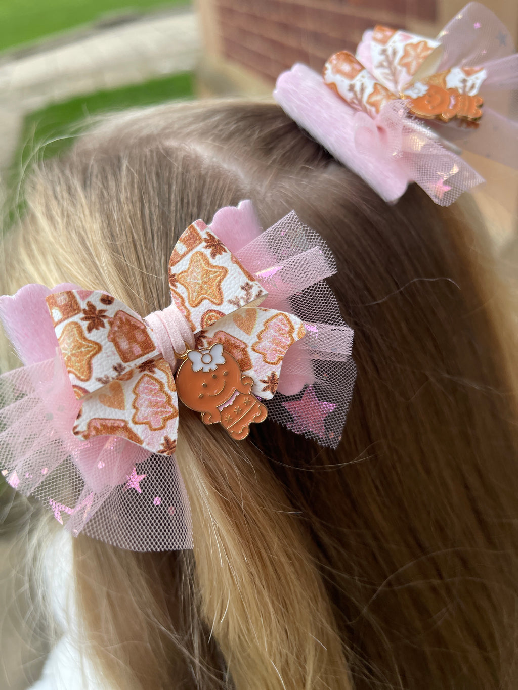 Tutu Pink Candy Cane Bow-Single