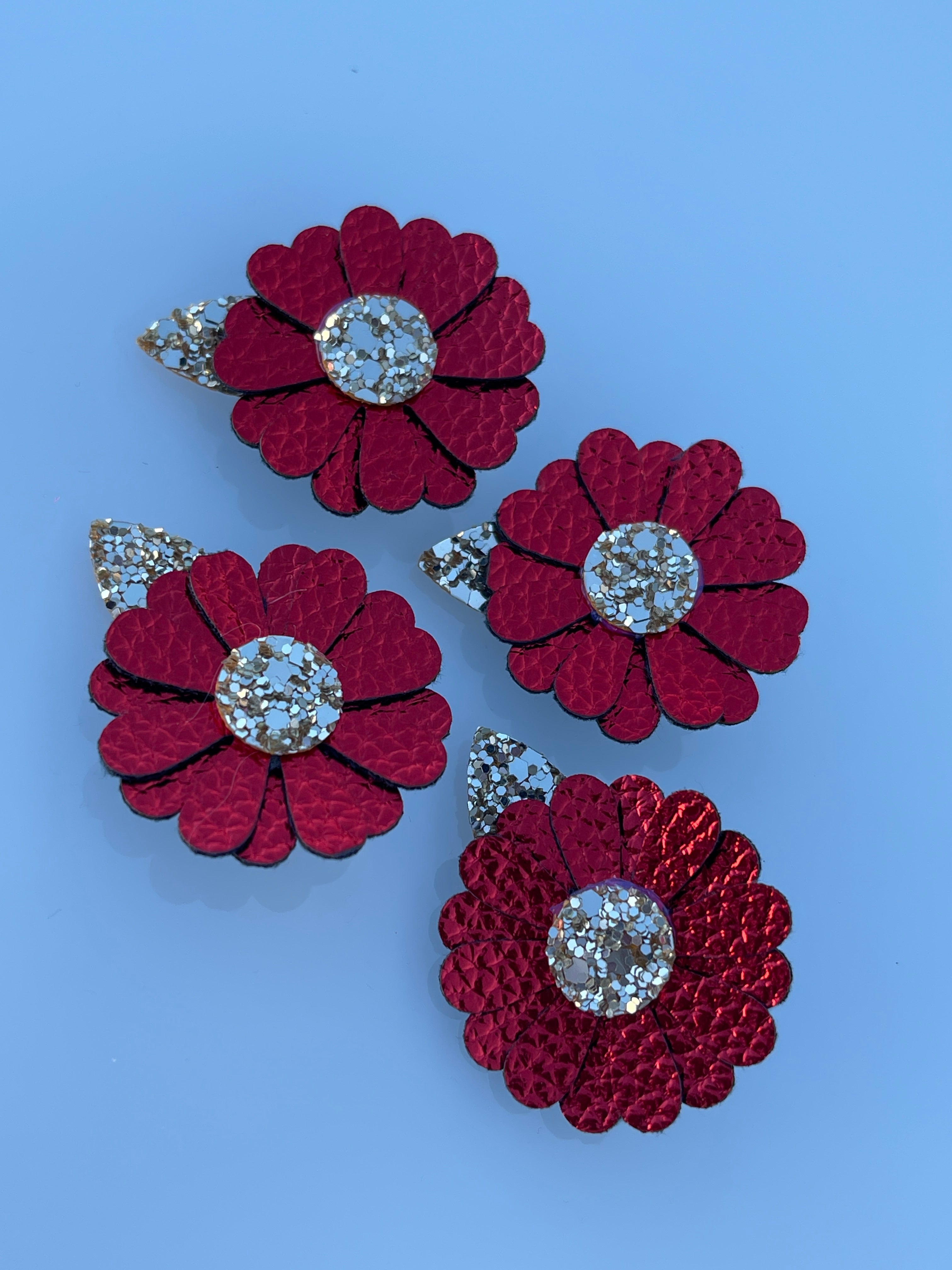Signal Detail Mini Flower Clip