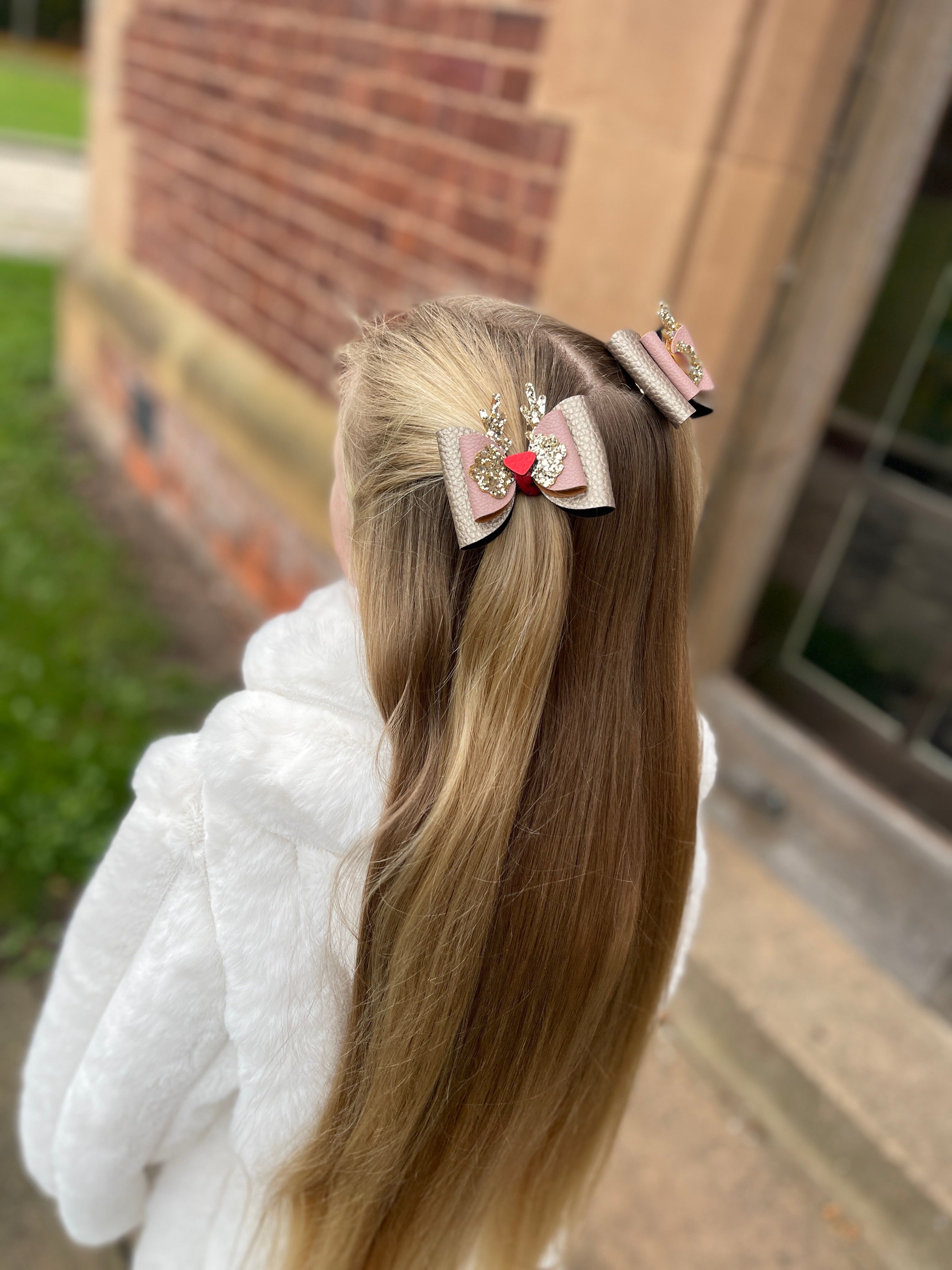 Rudolph Detail Bow Cip- Single